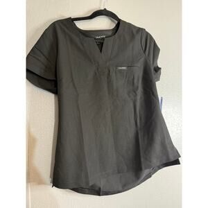 Holmes Everyday 1-Pocket Scrub Top Size M NWT